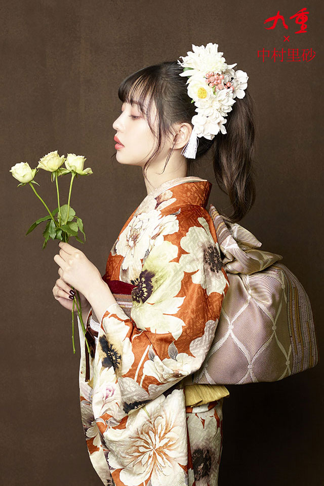 中村里砂
