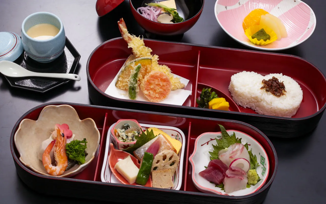 和弁当の一例00