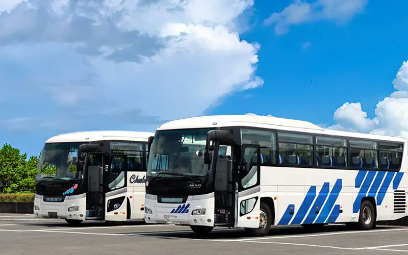 大型バス駐車場も完備