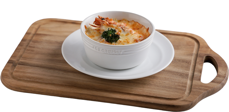 タスマニアサーモンと海老のマカロニグラタン