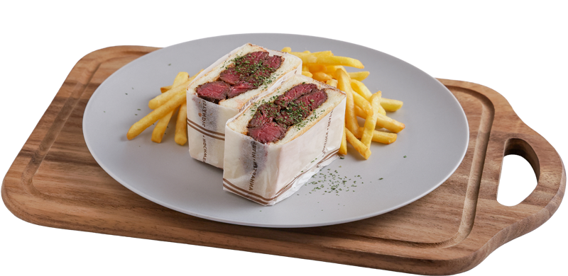 赤ワインとスパイス香る贅沢ステーキサンド